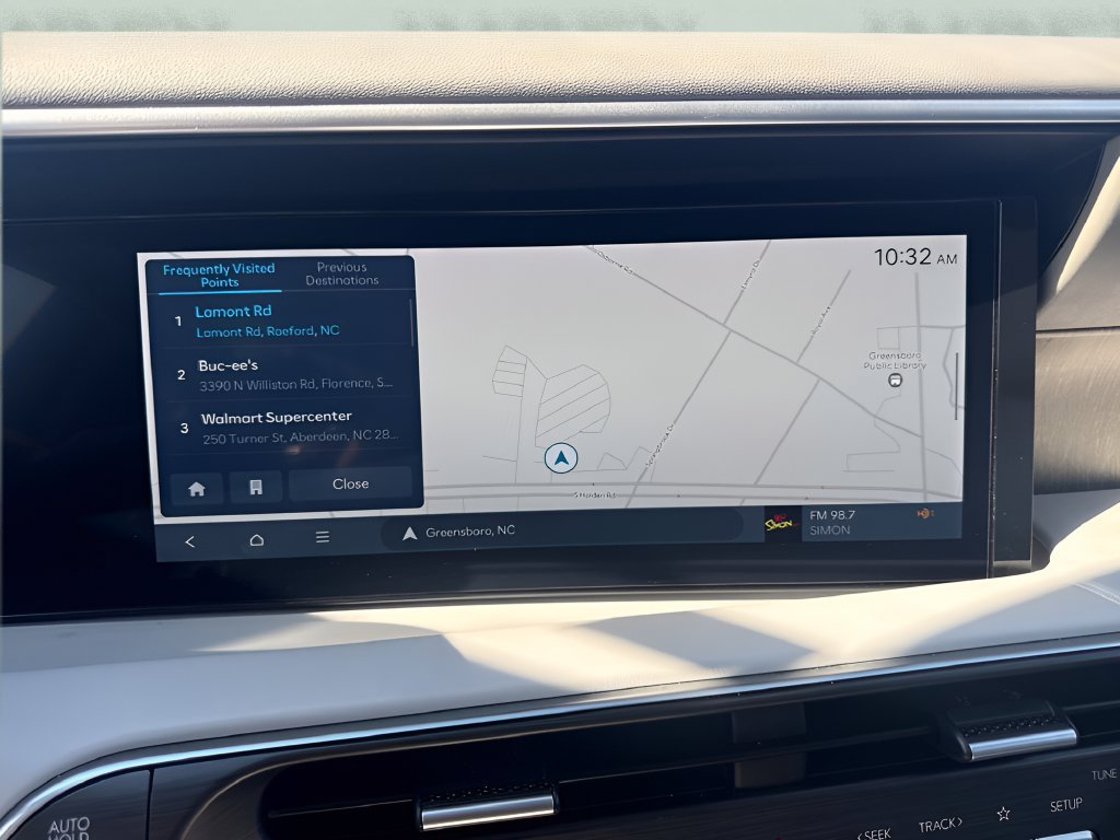 Used 2026 Hyundai Palisade SEL FWD image 19