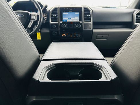 Used 2016 Ford F150 XLT w/ Equipment Group 302A Luxury image 19