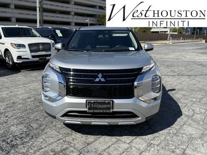 Used 2024 Mitsubishi Outlander SE