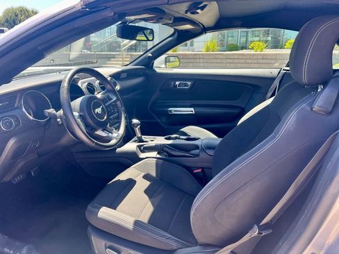 Used 2015 Ford Mustang Convertible w/ Equipment Group 051A RWD image 9