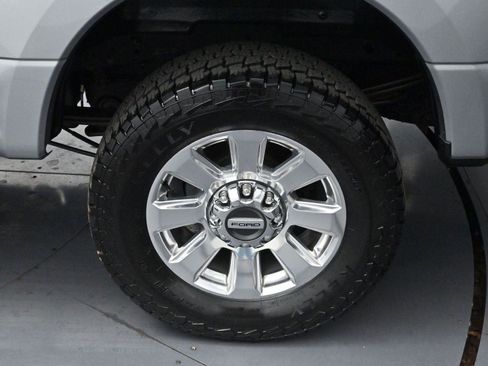 Used 2021 Ford F250 Platinum image 34