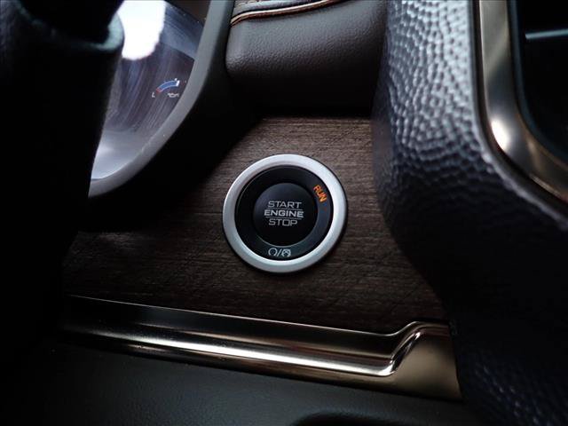 Used 2025 RAM 3500 Longhorn AWD/4WD image 17
