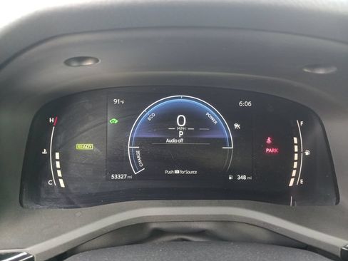 Used 2025 Toyota Camry SE FWD image 18