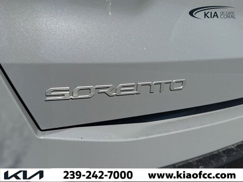 New 2026 Kia Sorento S image 41