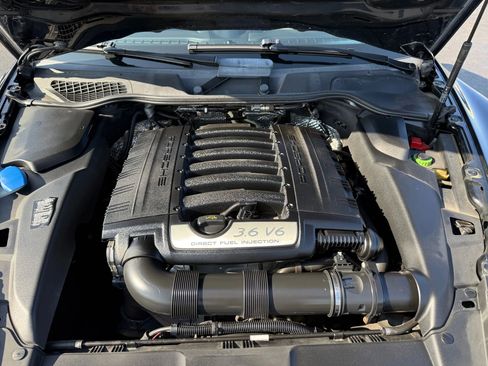 Used 2012 Porsche Cayenne image 44
