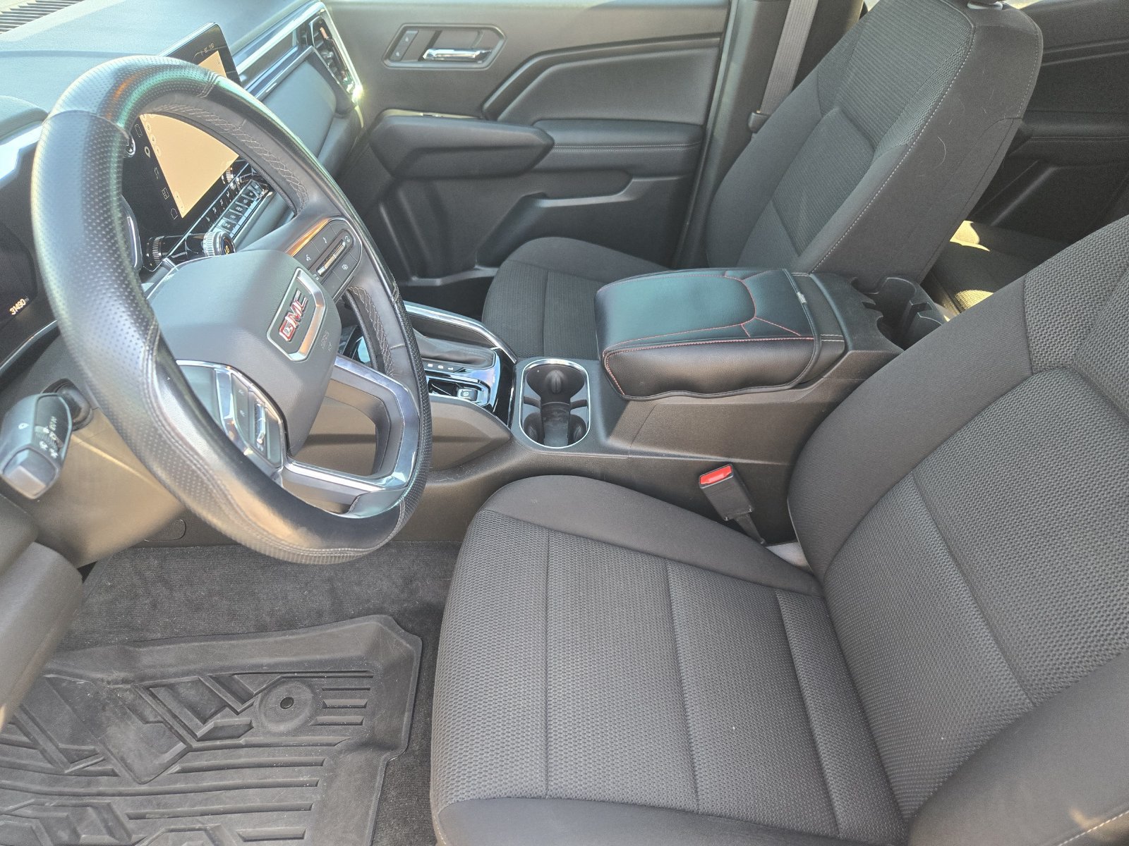 Used 2024 GMC Canyon Elevation w/ Convenience Package RWD image 16