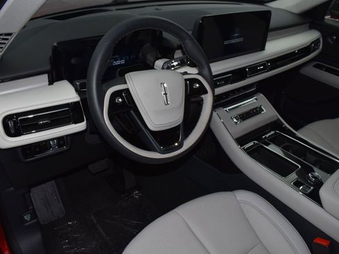 New 2025 Lincoln Aviator Reserve w/ Illumination Package image 20