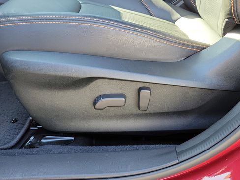 Used 2018 Subaru Crosstrek 2.0i Limited image 22