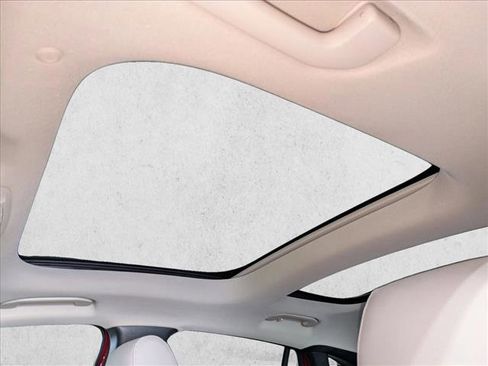 New 2026 Mercedes-Benz GLA 250 image 16