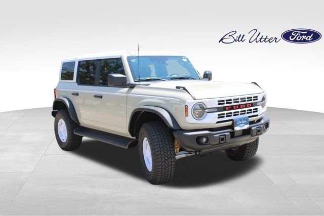 New 2026 Ford Bronco Heritage Edition AWD/4WD image 2