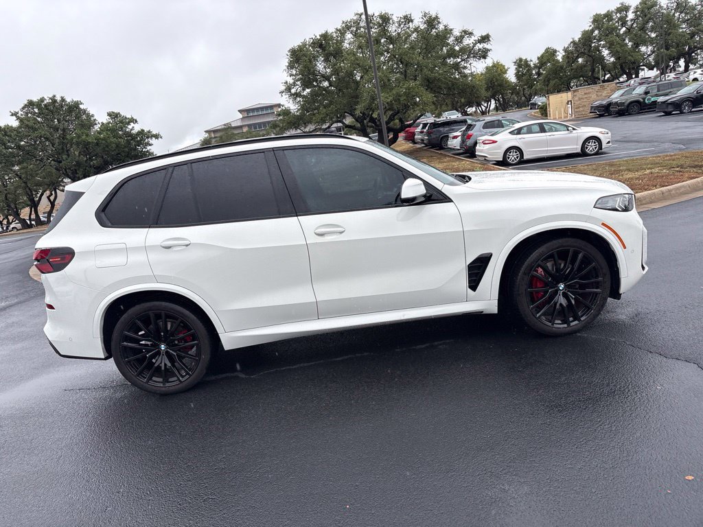 Used 2024 BMW X5 sDrive40i w/ M Sport Package RWD image 6