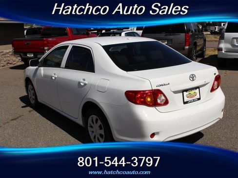 Used 2010 Toyota Corolla FWD image 3