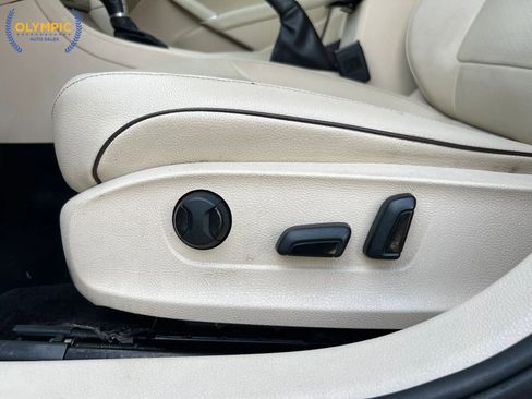 Used 2017 Volkswagen Passat 1.8T SE image 39