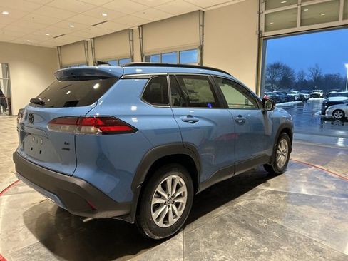 New 2026 Toyota Corolla Cross LE image 7