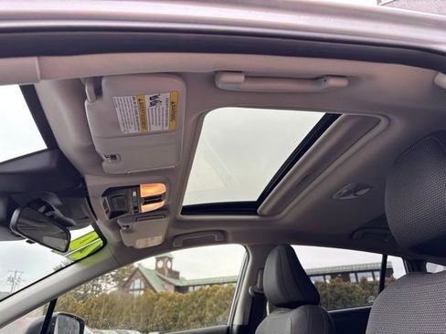 Certified 2024 Subaru Crosstrek 2.0i Premium image 22