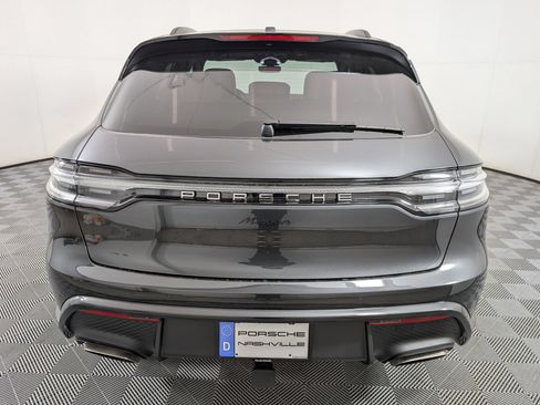 Used 2026 Porsche Macan AWD/4WD image 11