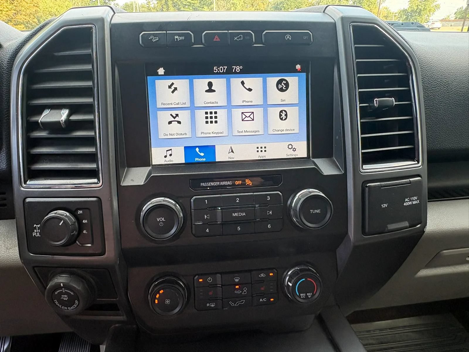 Used 2019 Ford F150 XLT w/ Equipment Group 302A Luxury AWD/4WD image 14