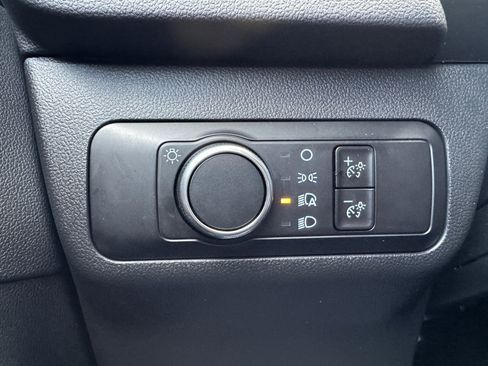 Used 2025 Ford Escape Active AWD/4WD image 20
