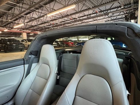 Used 2015 Porsche 911 Targa 4S AWD/4WD image 21