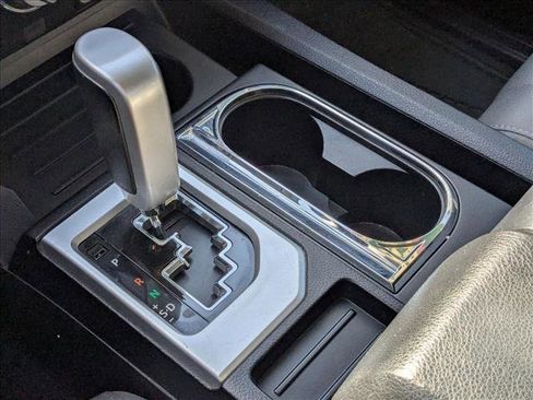 Used 2018 Toyota Tundra SR5 image 11