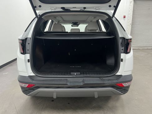 Used 2022 Hyundai Tucson Limited image 15
