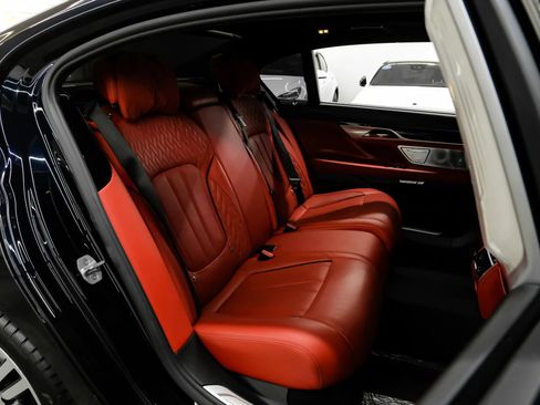 Used 2018 BMW M760i xDrive AWD/4WD image 45