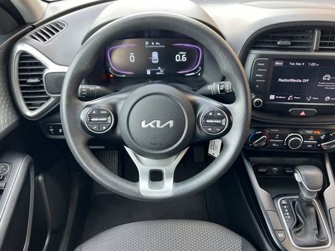 Used 2023 Kia Soul LX w/ Option Group 015 image 15