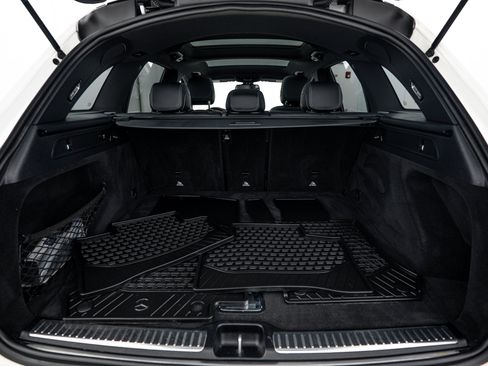 Used 2017 Mercedes-Benz GLC 300 4MATIC image 20