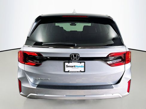 New 2026 Honda Odyssey EX-L image 6