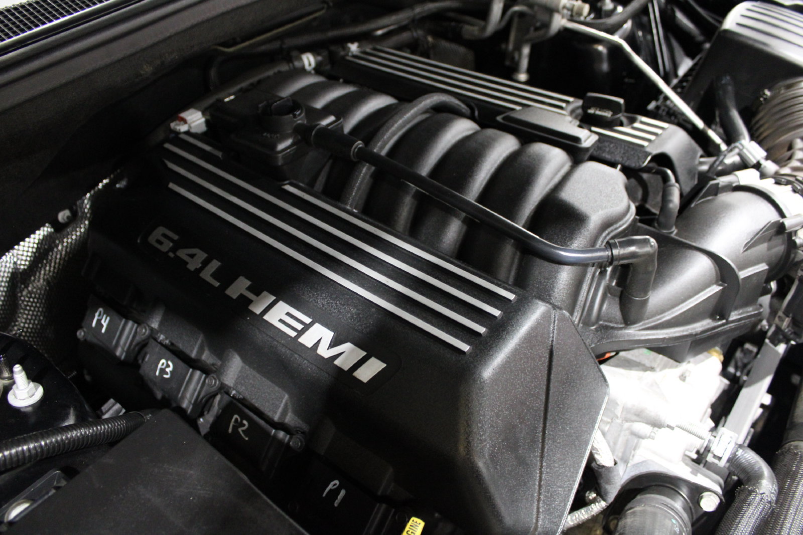 Used 2018 Jeep Grand Cherokee SRT AWD/4WD image 41