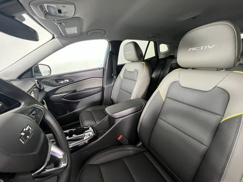 New 2025 Chevrolet Trax ACTIV w/ Driver Confidence Package image 25