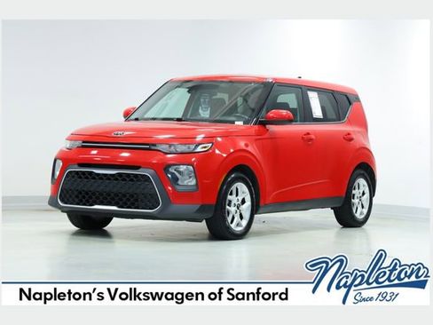 Used 2021 Kia Soul S image 1