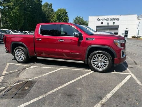 Used 2019 GMC Sierra 1500 Denali w/ Denali Ultimate Package AWD/4WD image 4