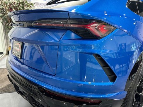 Used 2019 Lamborghini Urus AWD/4WD image 39