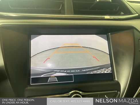 Used 2021 Chevrolet TrailBlazer LT AWD/4WD image 10