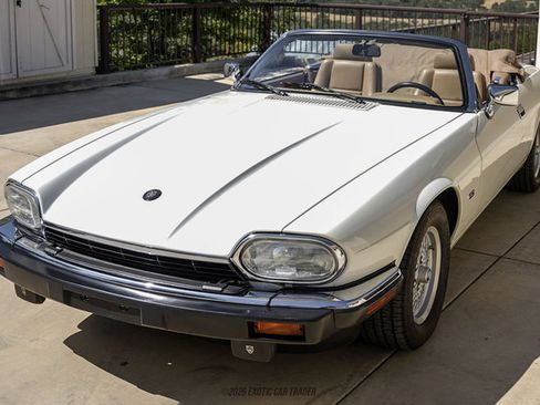 Used 1993 Jaguar XJS 4.0 Convertible RWD image 14