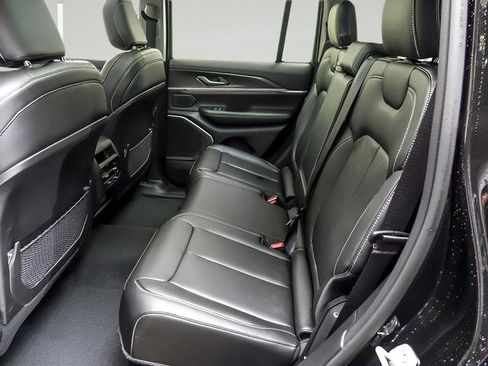 Used 2022 Jeep Grand Cherokee Limited 4xe AWD/4WD image 11