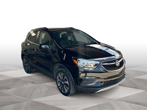 Used 2021 Buick Encore Preferred w/ Safety Package FWD image 2