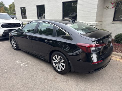 Used 2026 Honda Civic LX image 10