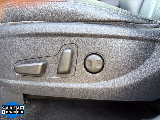 Used 2020 Hyundai Santa Fe SEL w/ Convenience + Premium Package AWD/4WD image 18