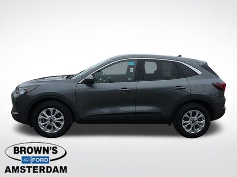 Used 2023 Ford Escape Active w/ Tech Pack #2 AWD/4WD image 6