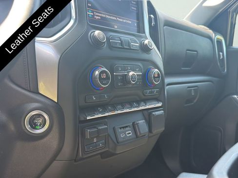 Used 2021 Chevrolet Silverado 1500 LT w/ Z71 Off-Road Package AWD/4WD image 28