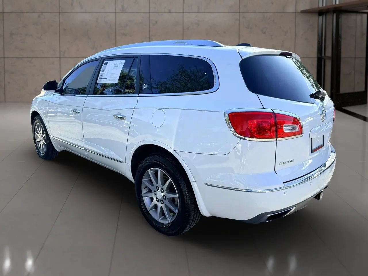 Used 2016 Buick Enclave Leather FWD image 5