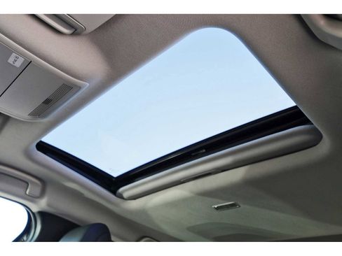 Certified 2025 MAZDA CX-30 AWD 2.5 S w/ Preferred Package image 28