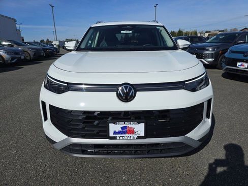 New 2026 Volkswagen Tiguan SE AWD/4WD image 8