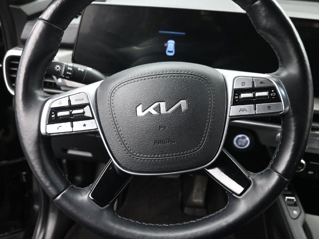 Used 2024 Kia Telluride EX X-Line AWD/4WD image 17