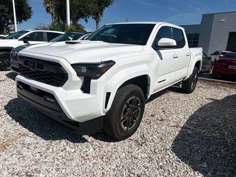 Used 2026 Toyota Tacoma TRD Sport AWD/4WD image 1