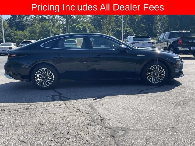 Used 2025 Hyundai Sonata SEL FWD image 6