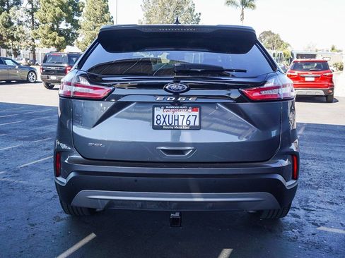 Used 2021 Ford Edge SEL w/ Convenience Package image 6