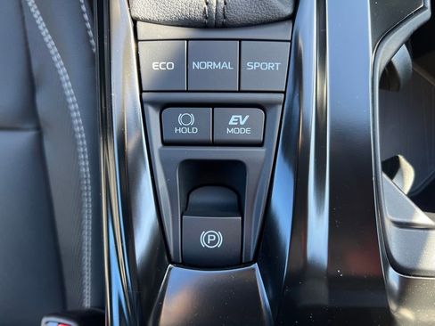 New 2026 Toyota Camry SE image 30